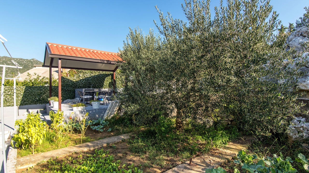 Photo of Outdoor in Peracko Blato