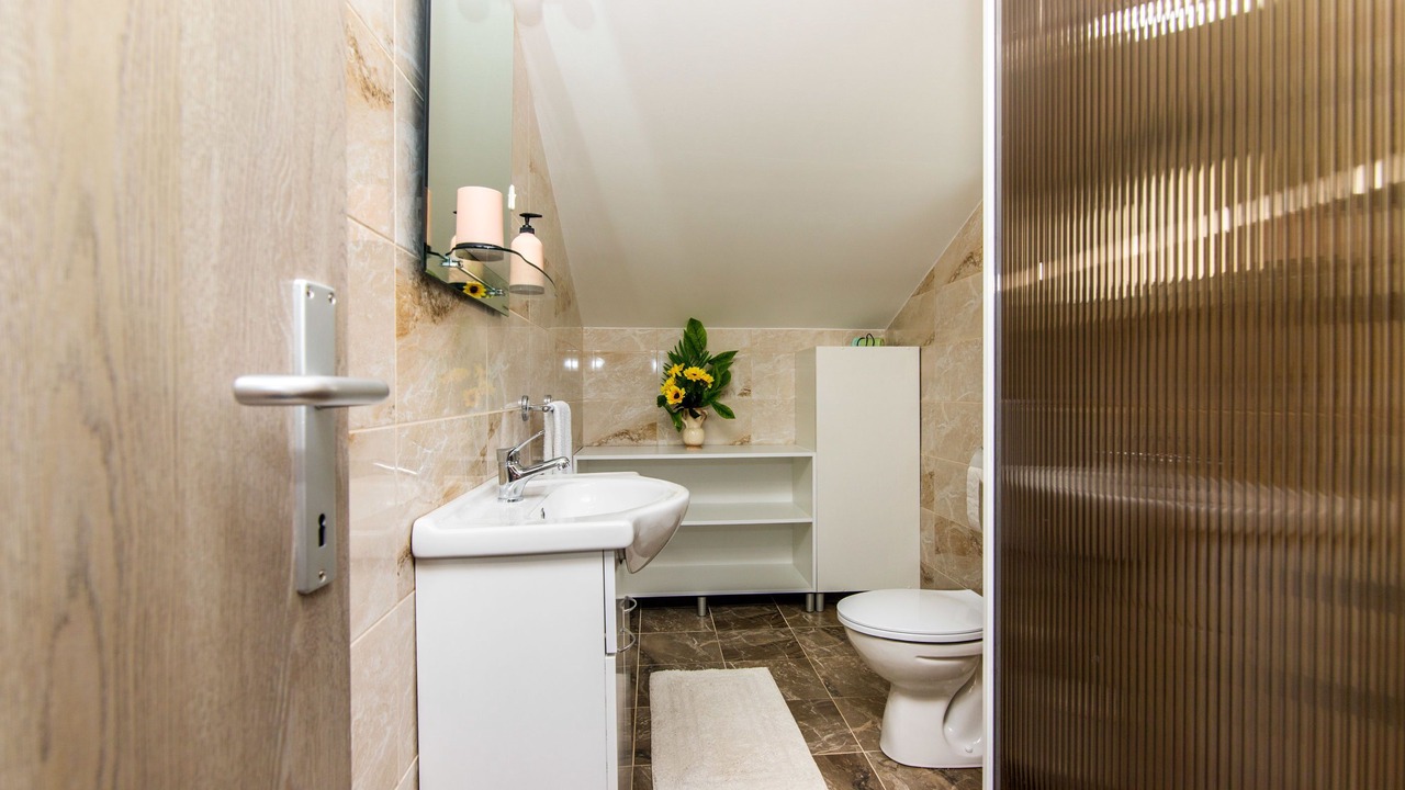 Photo of Bathroom in Peracko Blato