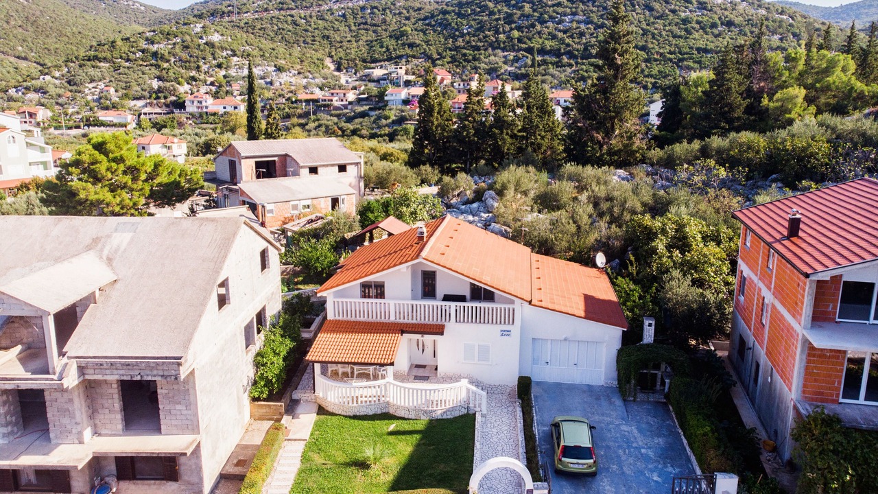 Photo of Outdoor in Peracko Blato