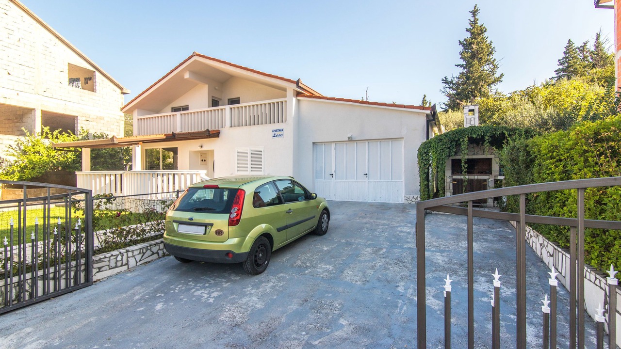 Photo of Outdoor in Peracko Blato