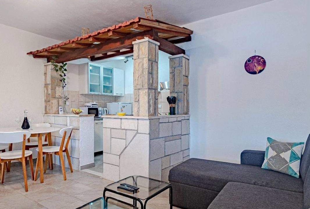 Photo of Livingroom in Ubli