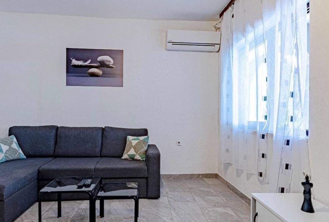 Photo of Livingroom in Ubli