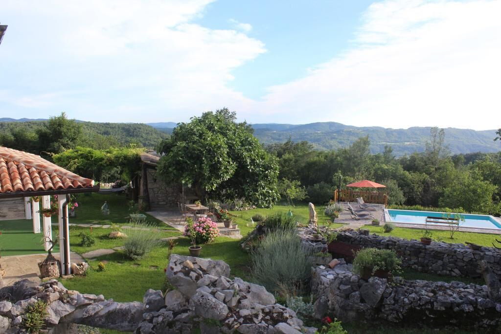 Photo of Outdoor in Buzet