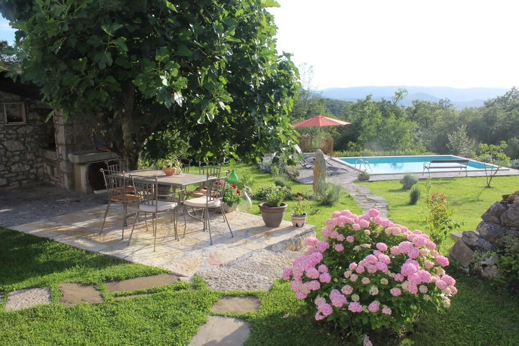 Photo of Outdoor in Buzet