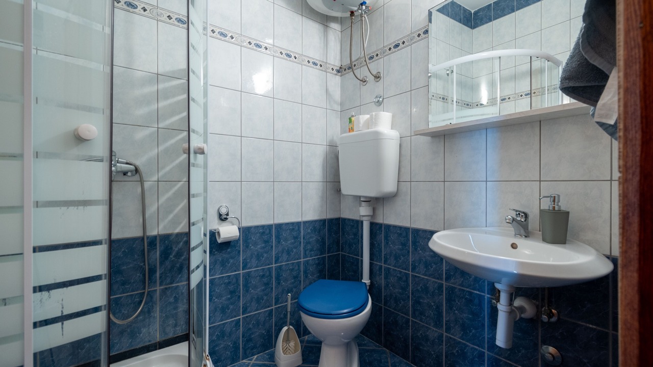 Photo of Bathroom in Mandre