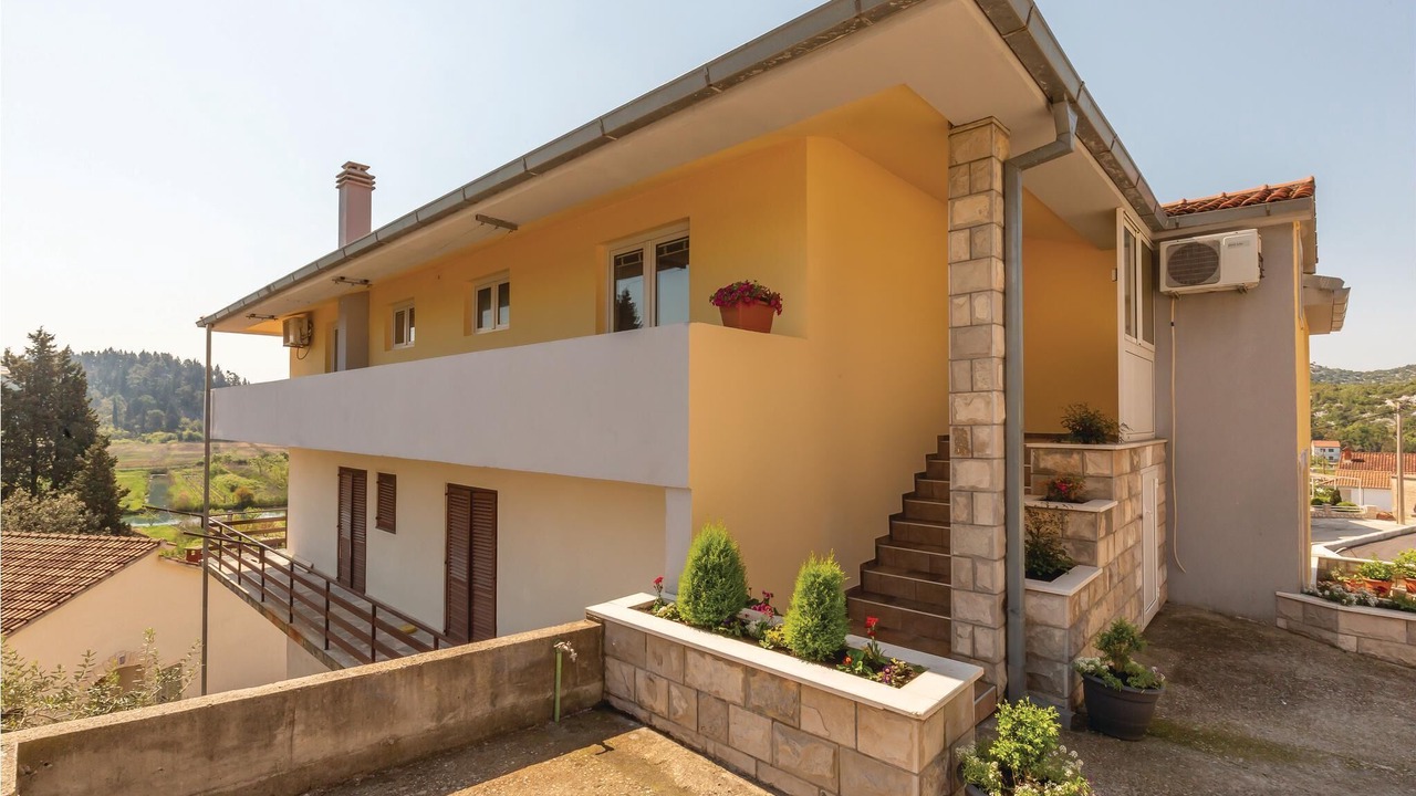 Photo of Outdoor in Ploce