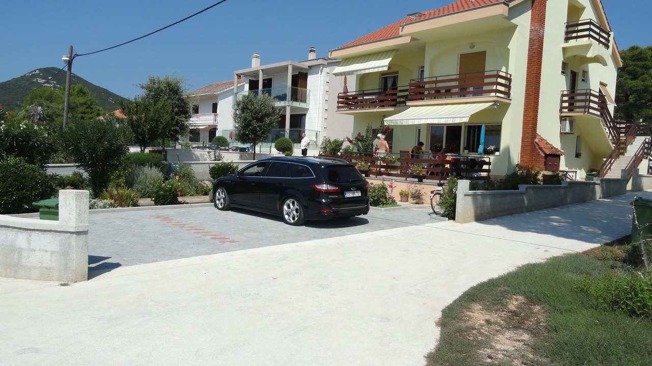 Photo of Others in Molat