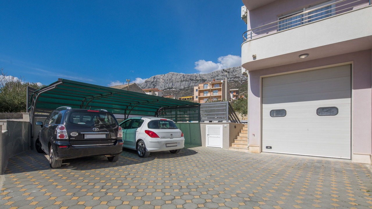 Photo of Outdoor in Kastel Sucurac