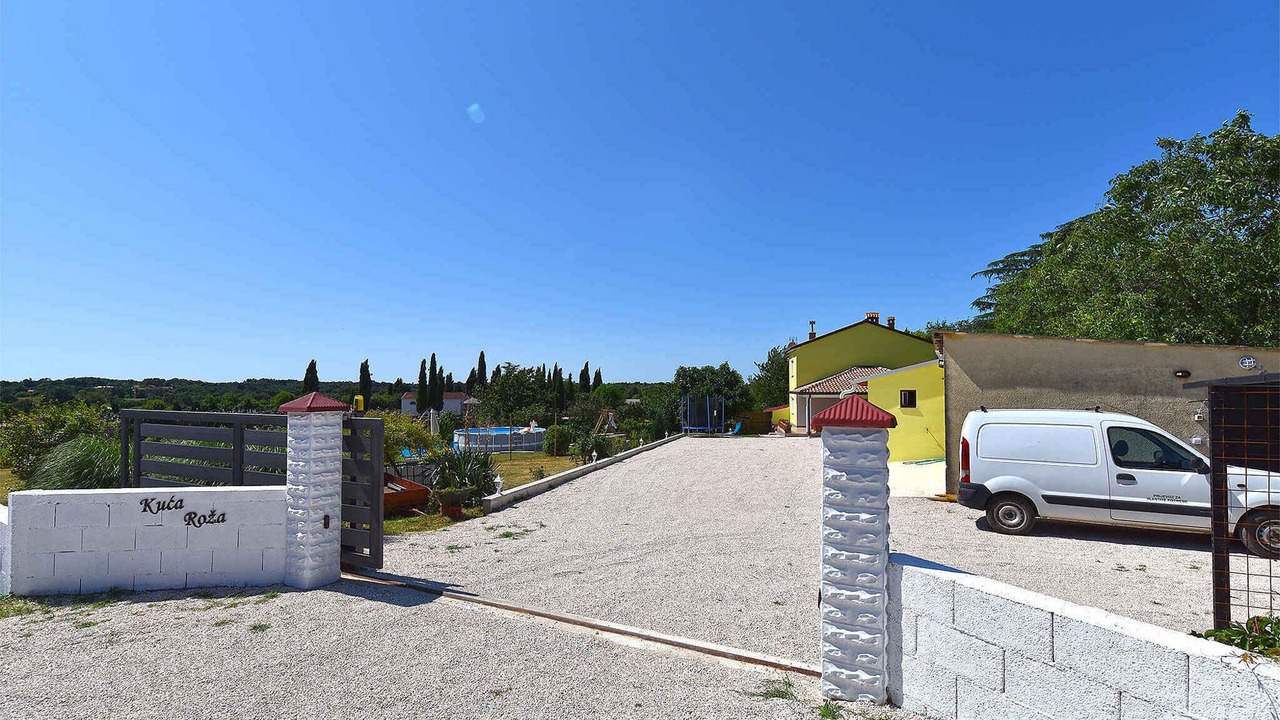 Photo of Outdoor in Zminj