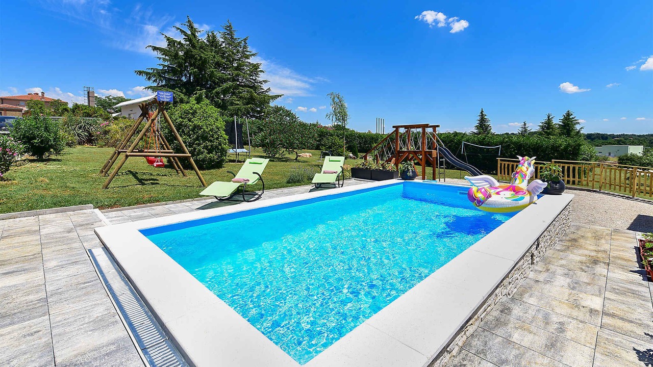 Photo of Outdoor in Zminj