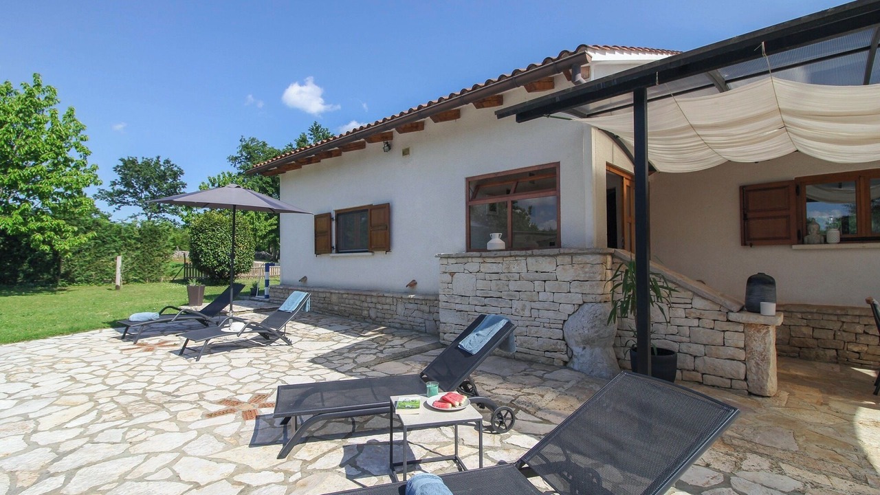 Photo of Patio Balcony in Municipality of Zminj