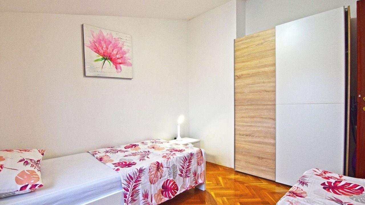 Photo of Bedroom in Stinjan