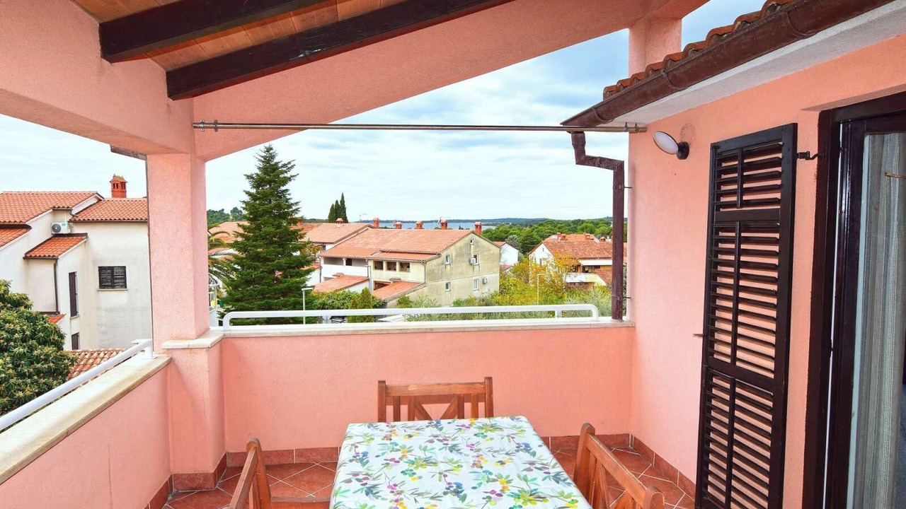 Photo of Outdoor in Stinjan