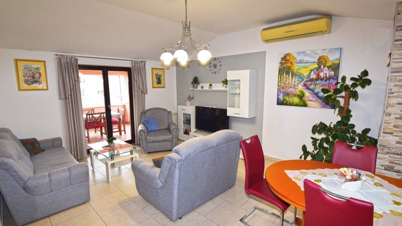 Photo of Livingroom in Stinjan