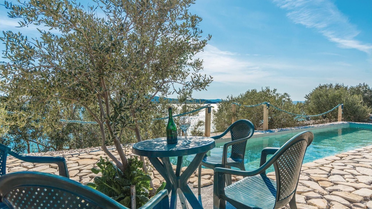 Photo of Outdoor in Tkon