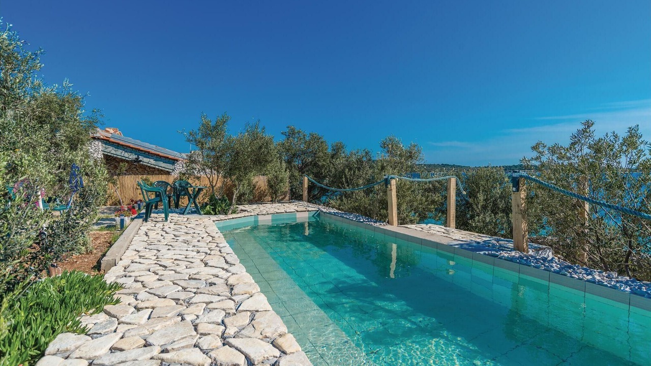 Photo of Outdoor in Tkon