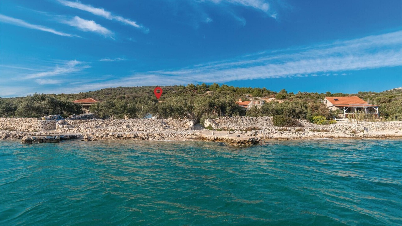 Photo of Others in Tkon