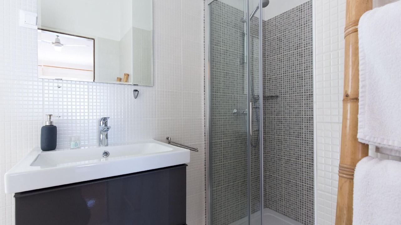 Photo of Bathroom in Vantacici