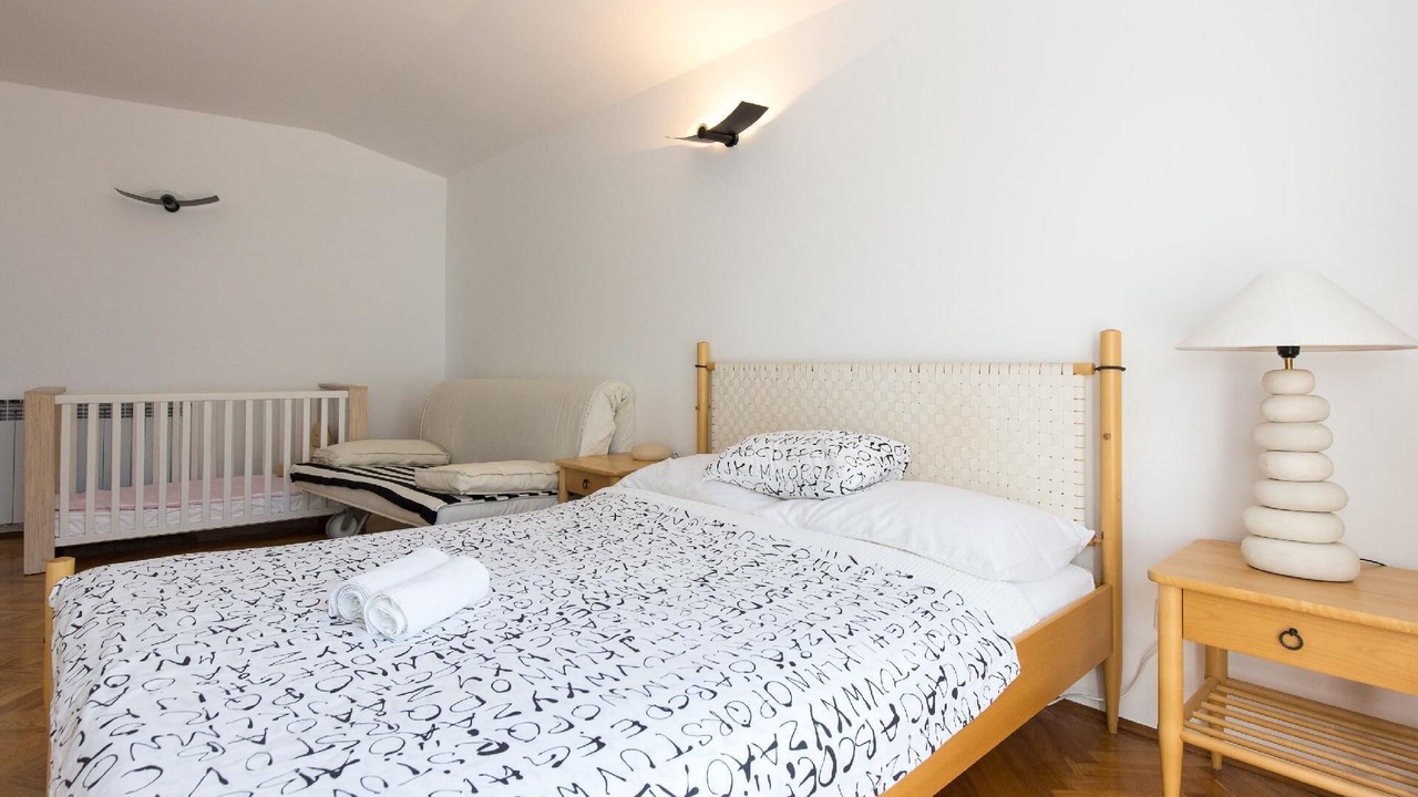 Photo of Bedroom in Vantacici