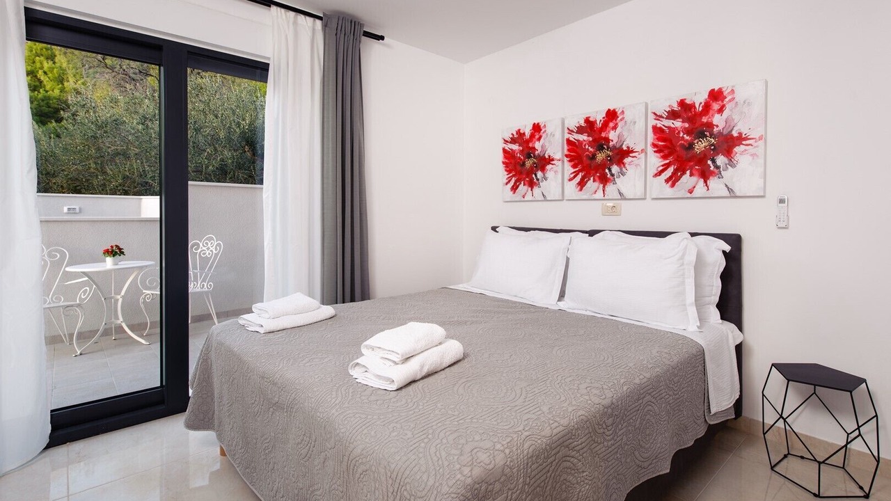 Photo of Bedroom in Zivogosce