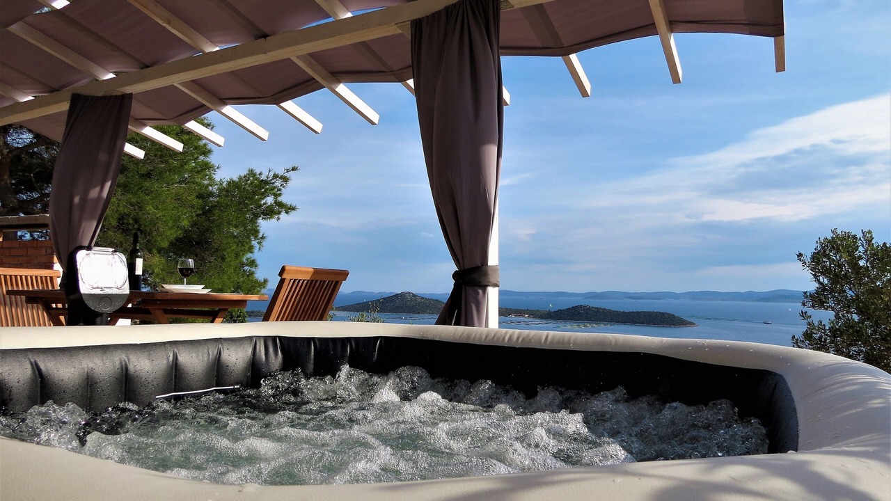 Photo of Outdoor in Tkon