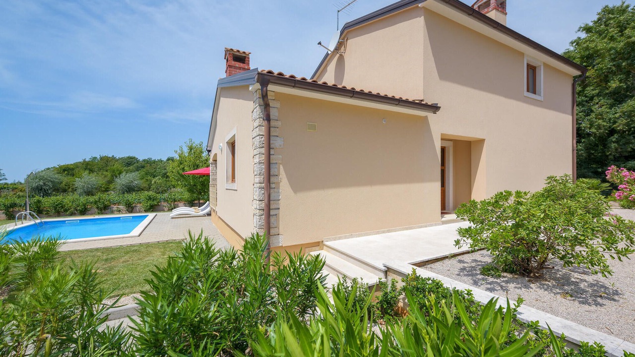 Photo of Outdoor in Mofardini