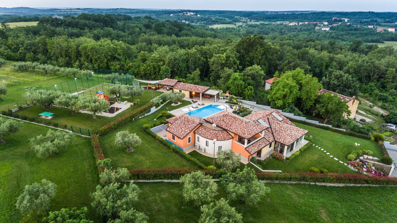 Photo of Outdoor in Materada