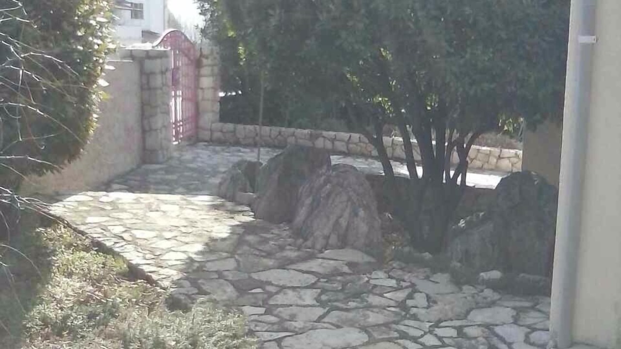 Photo of Outdoor in Cres