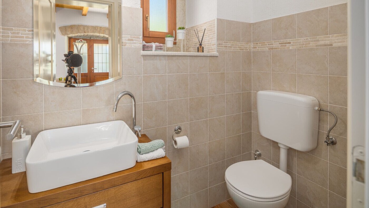 Photo of Bathroom in Gulici