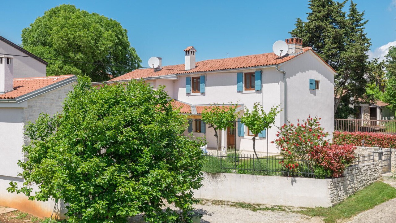 Photo of Outdoor in Gulici