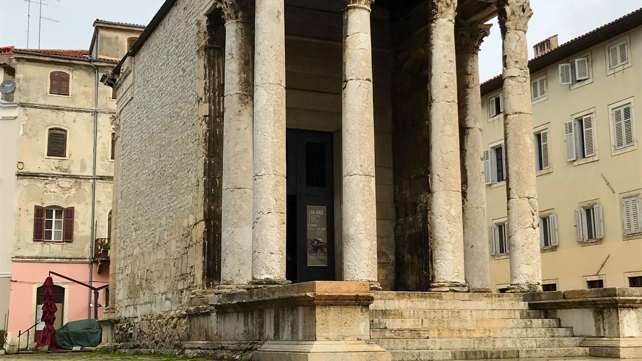 Photo of Others in Pula
