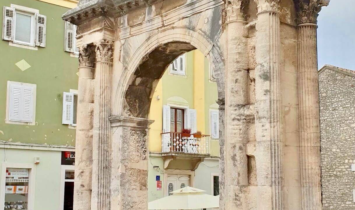 Photo of Others in Pula