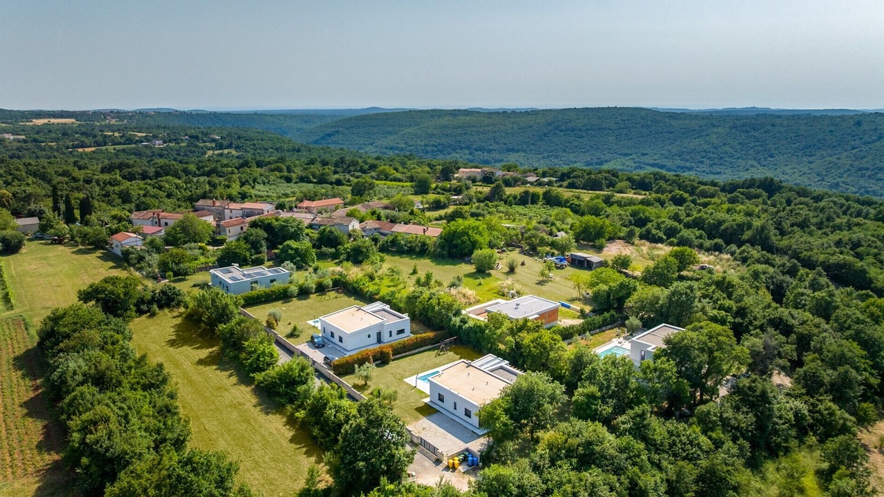 Photo of Outdoor in Prkacini