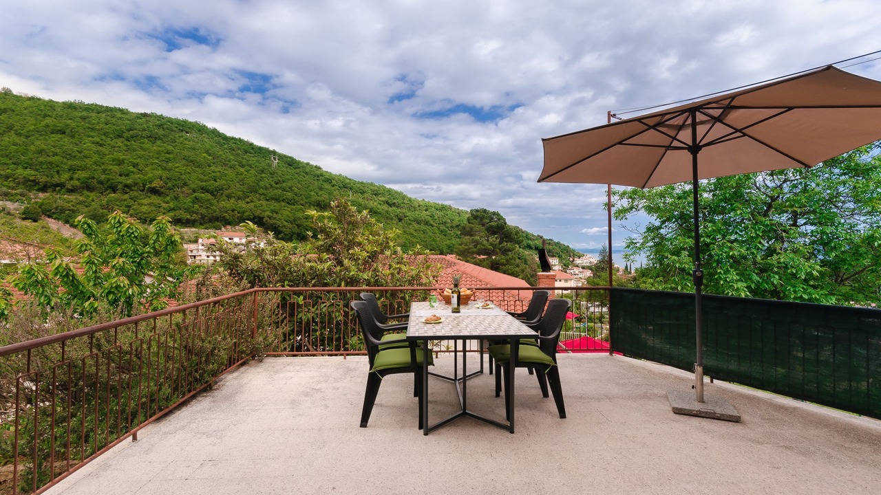Photo of Outdoor in Obrs