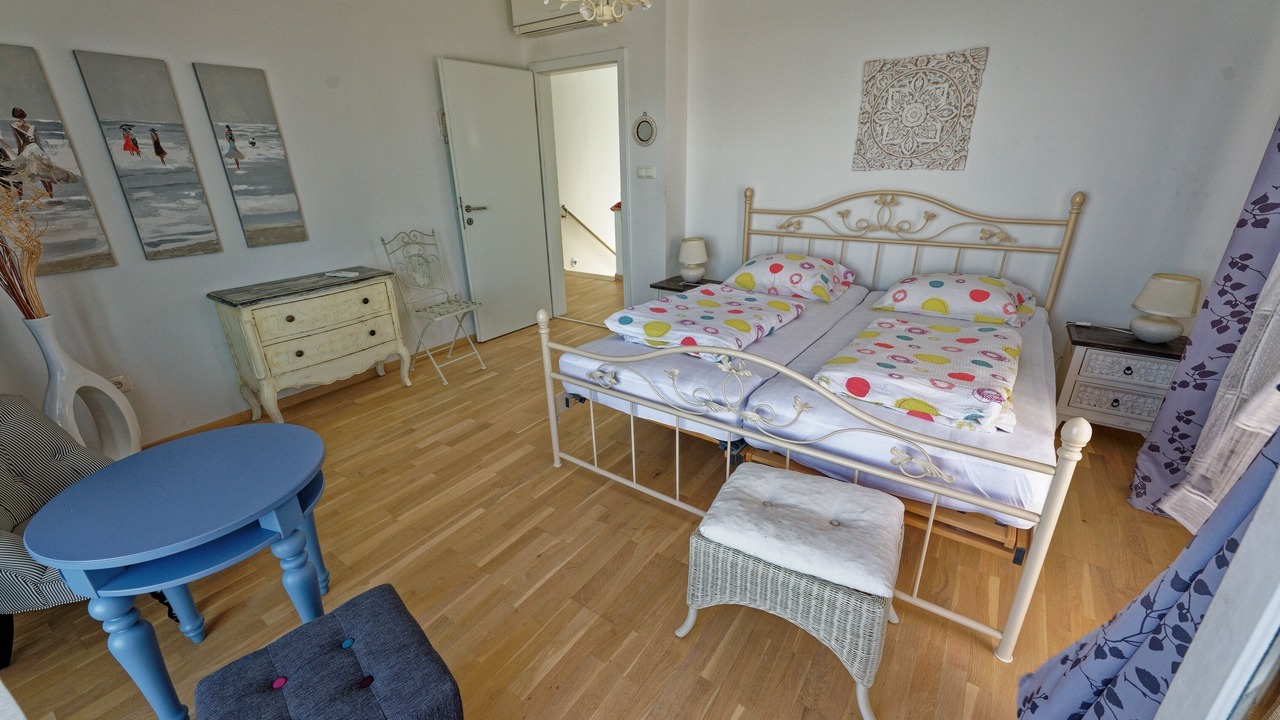 Photo of Bedroom in Kukljica