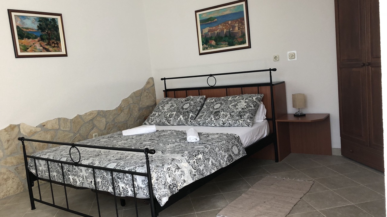 Photo of Bedroom in Gornji Kono