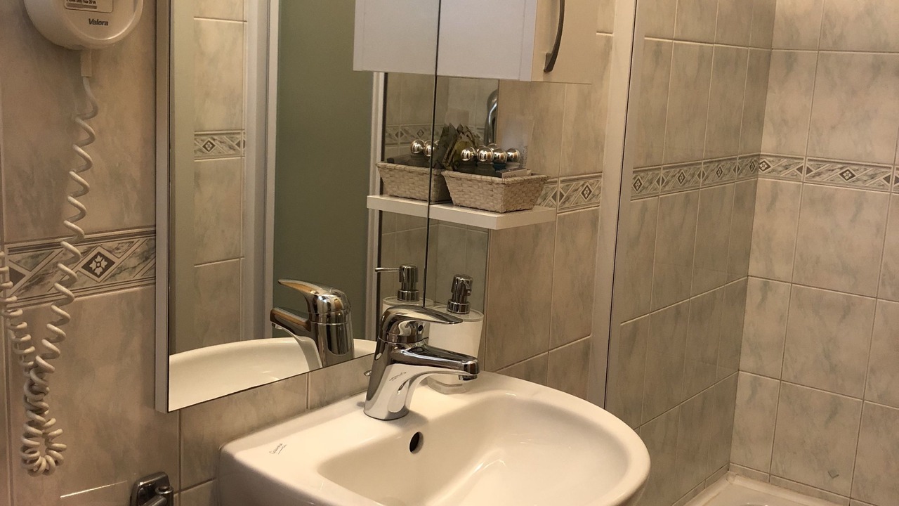 Photo of Bathroom in Gornji Kono