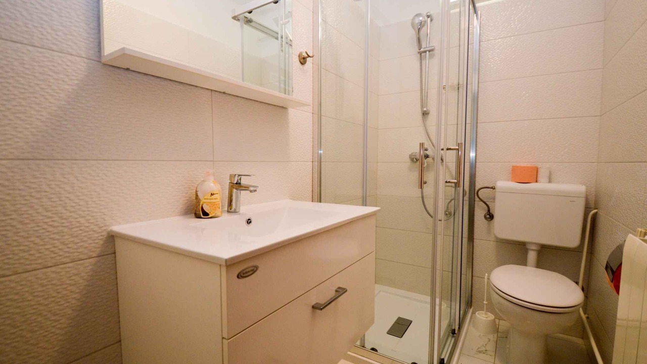 Photo of Bathroom in Vintijan