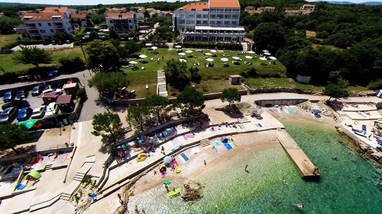Photo of Outdoor in Porat