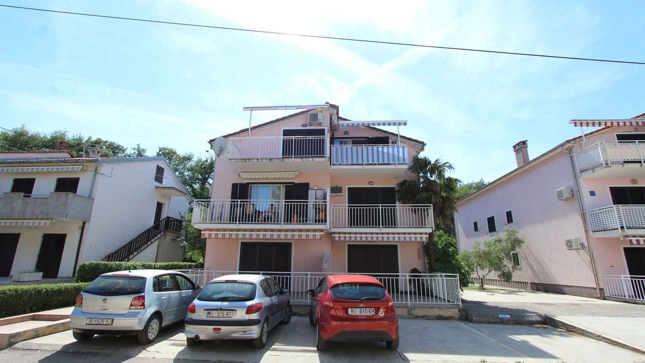 Photo of Outdoor in Porat