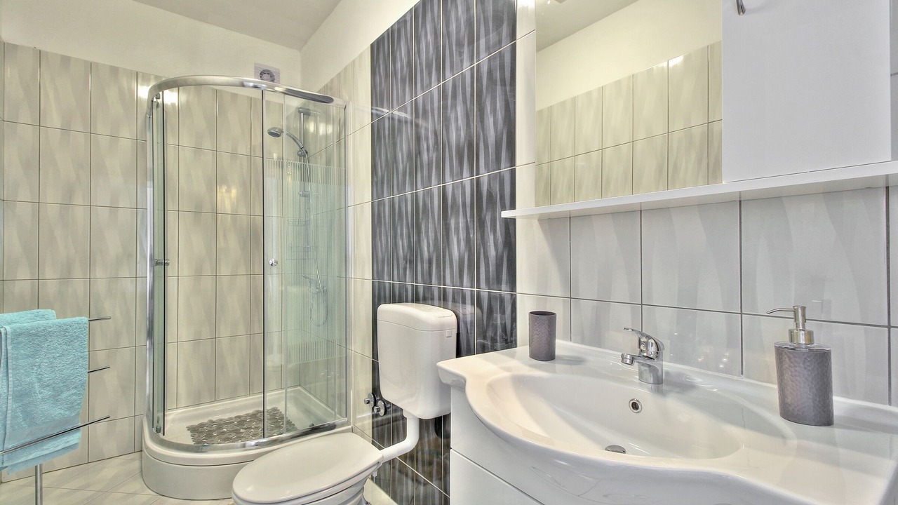 Photo of Bathroom in Plovanija