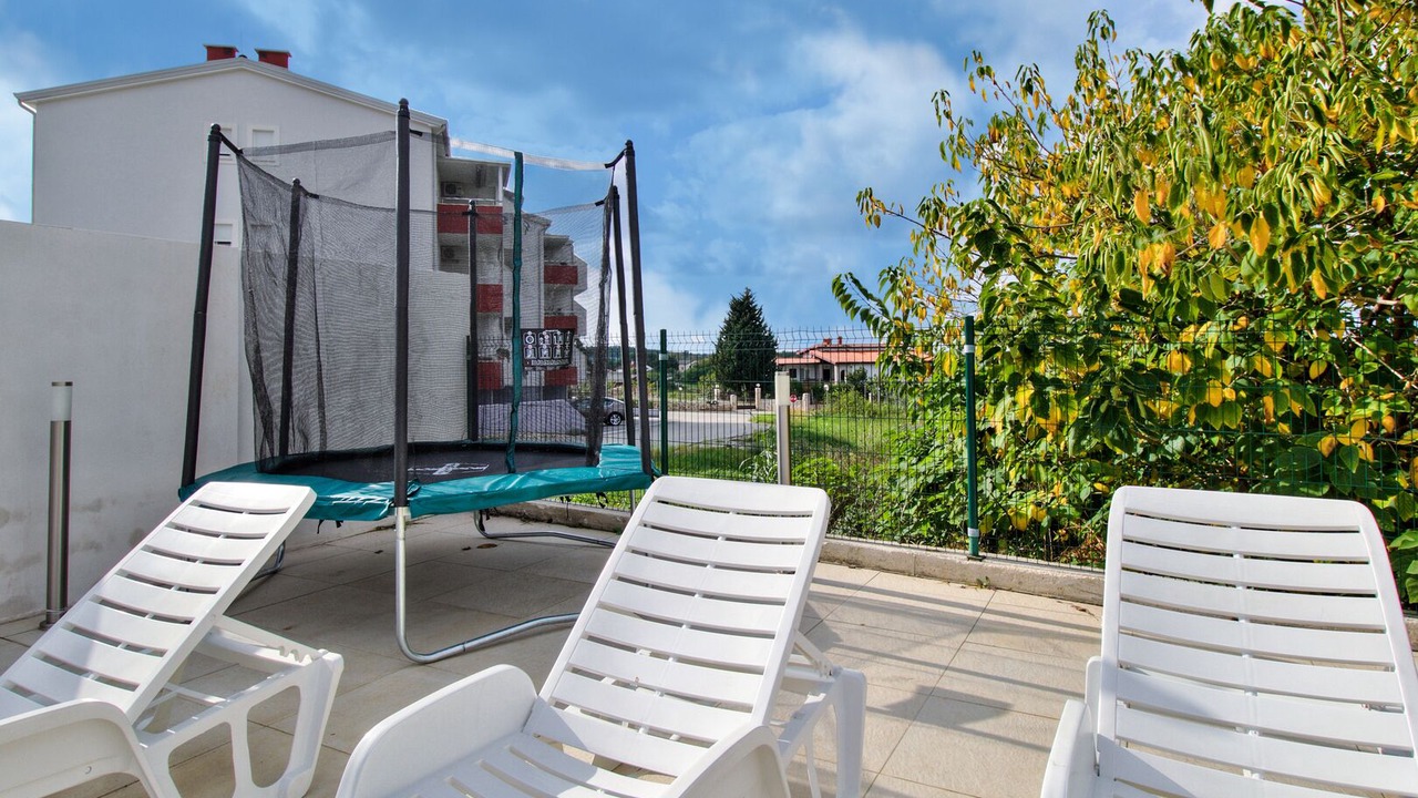 Photo of Outdoor in Plovanija