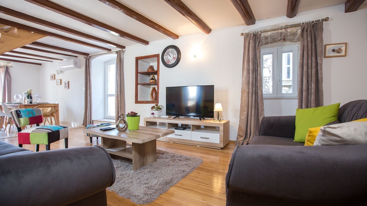 Photo of Livingroom in Cilipi