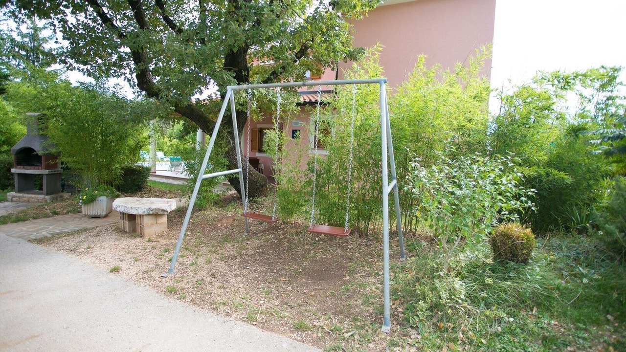 Photo of Others in Laginji