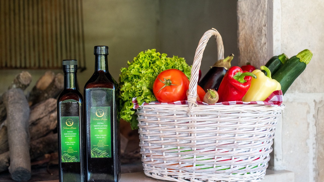 Photo of Others in Oslje