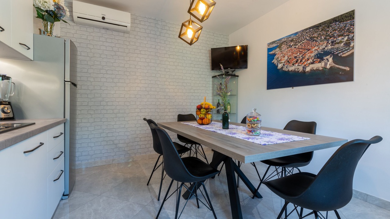 Photo of Others in Oslje