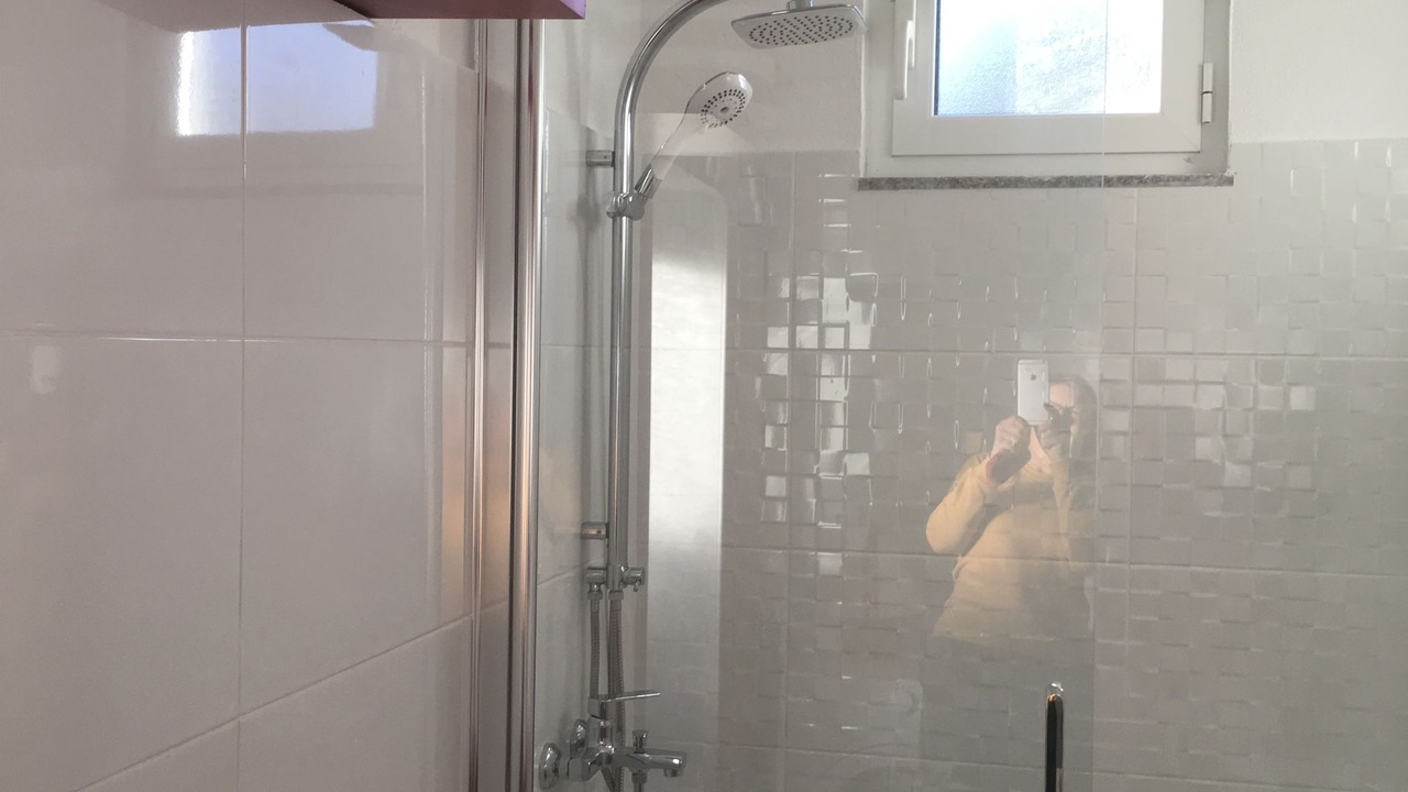 Photo of Bathroom in Blace