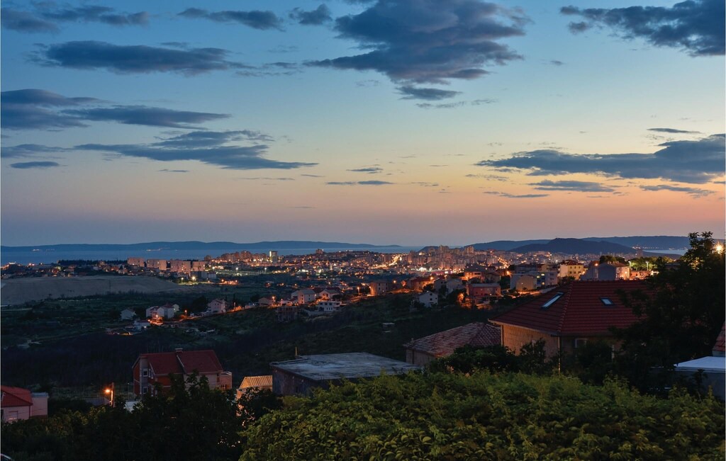 Photo of Outdoor in Mravince