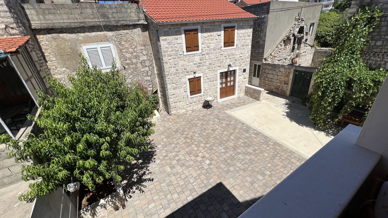 Photo of Patio Balcony in Vrboska