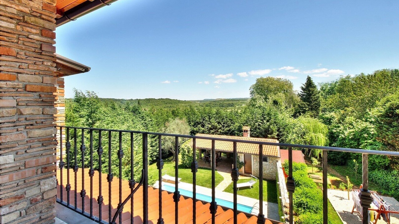 Photo of Patio Balcony in Materada